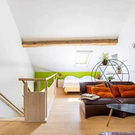Tatil Evi Domein Tombos Gingelom